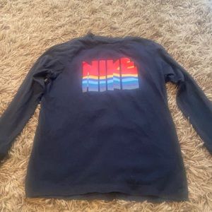 Nike long sleeve shirt Size M